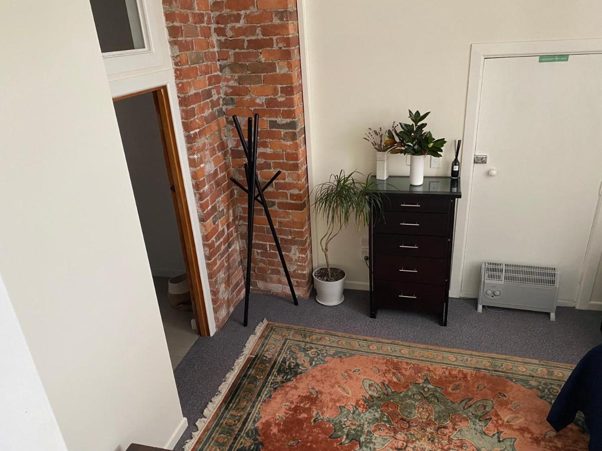 Private, Comfortable Studio. Wellington Exterior photo